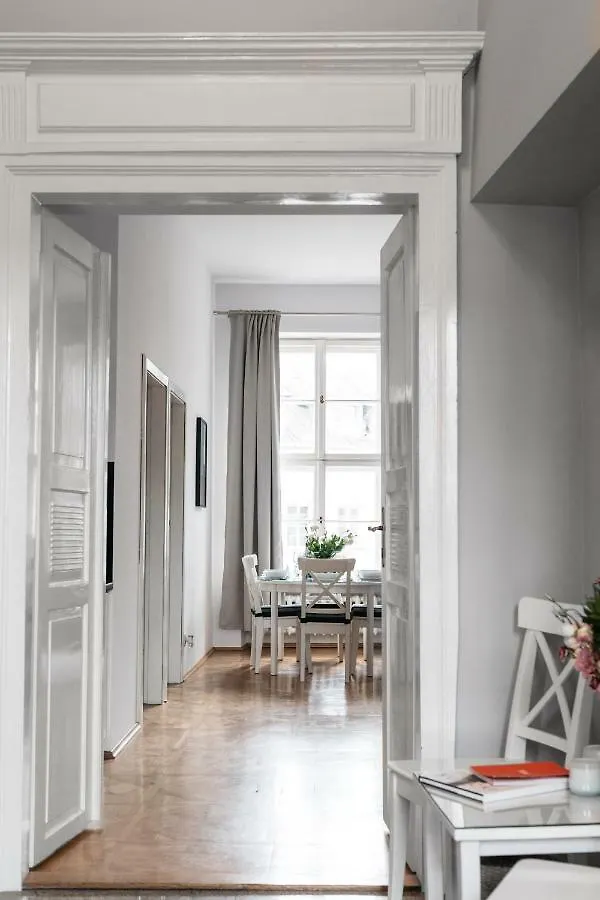 Square Apartment - Loftaffair Kraków